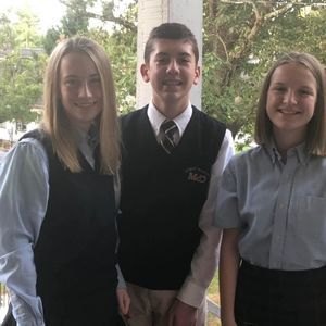 Meet your Posher, Liz